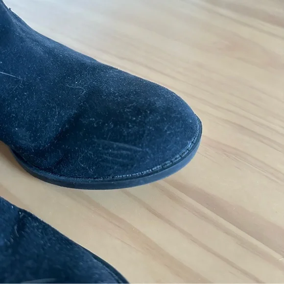 Black Thigh Boots - Picture 5 of 5